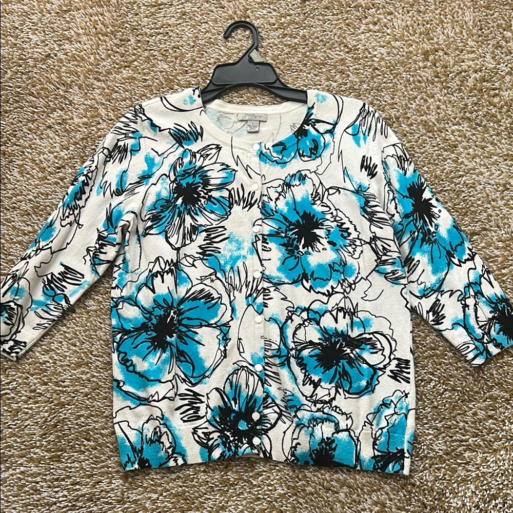 Mercer Street Studio Blue and Black Boxy Blouse with Peter Pan Collar